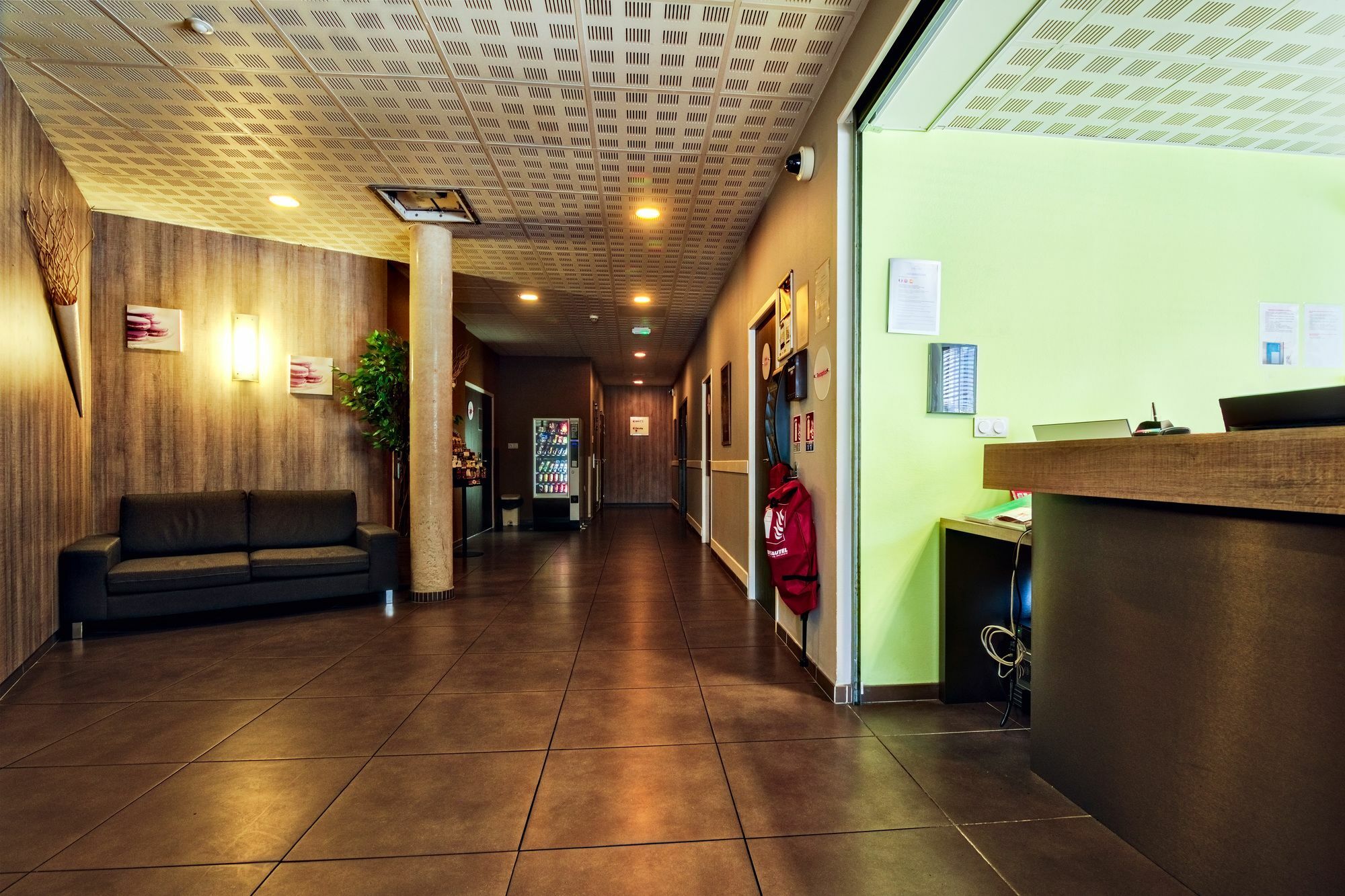 Zenitude Hotel-Residences Narbonne Centre Εξωτερικό φωτογραφία