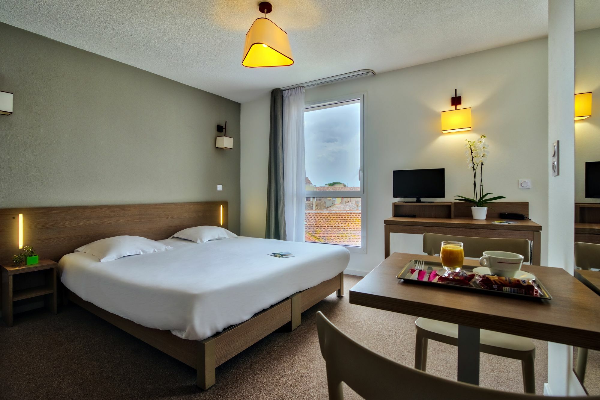 Zenitude Hotel-Residences Narbonne Centre Εξωτερικό φωτογραφία